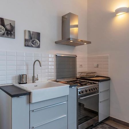 San Lorenzo Functional Flat Рим Екстериор снимка