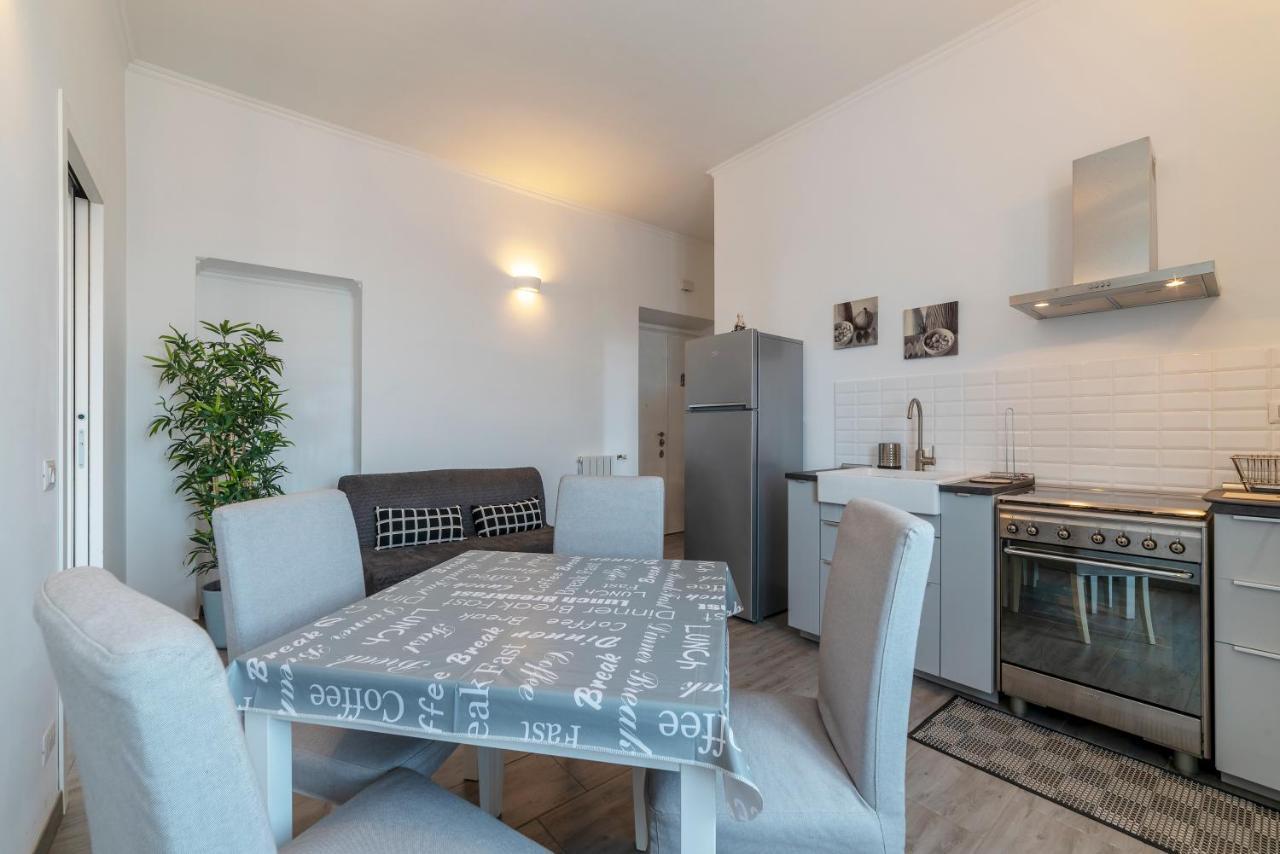 San Lorenzo Functional Flat Рим Екстериор снимка